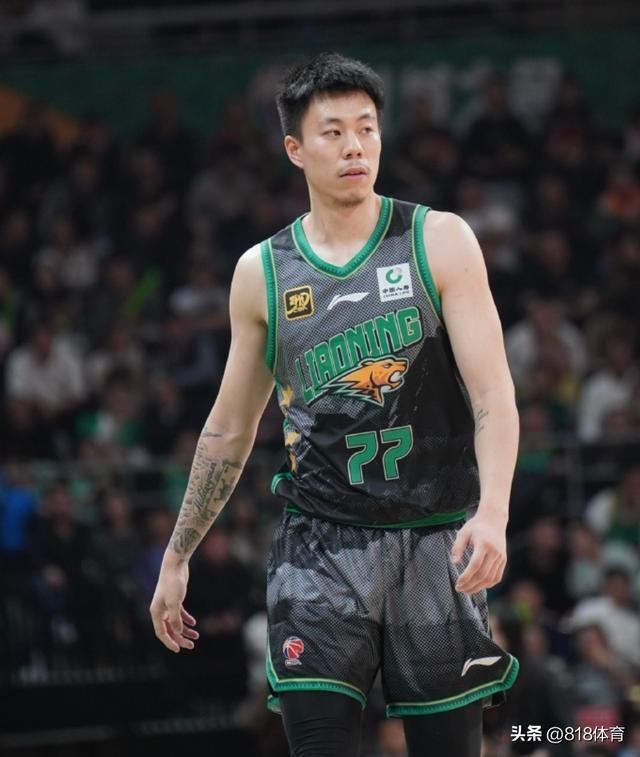 上海记者:张镇麟和杨鸣有分歧不开心 辽宁没钱郭艾伦都卖谁还不卖